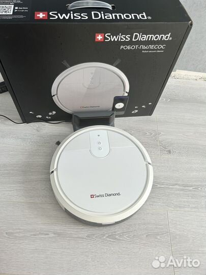 Моющий робот-пылесос Swiss Diamond SD RVC-003