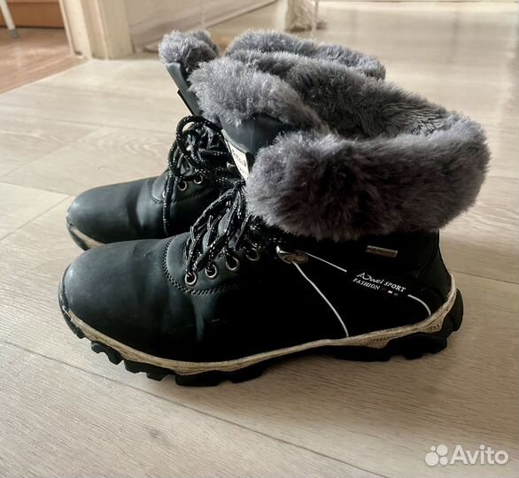 Кроссовки зимние женские 39-40