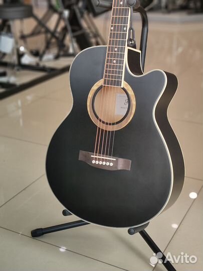 Акустическая гитара, чёрная матовая