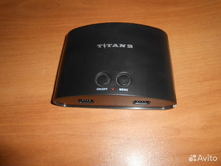 Игровая приставка titan 2