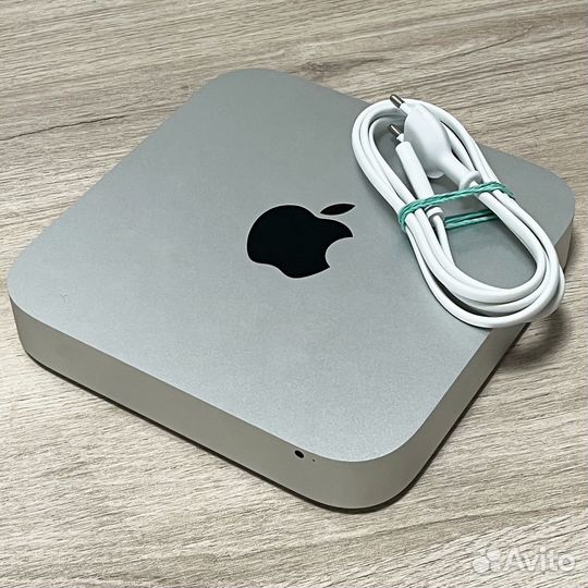 Apple Mac mini 2014 / 2.6 GHz i5 / 16gb / 512 SSD