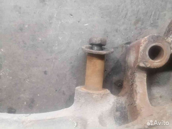 Кронштейн пневморессоры MAN задней нижний левый