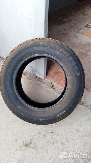 Kumho KH18 215/65 R16 98H