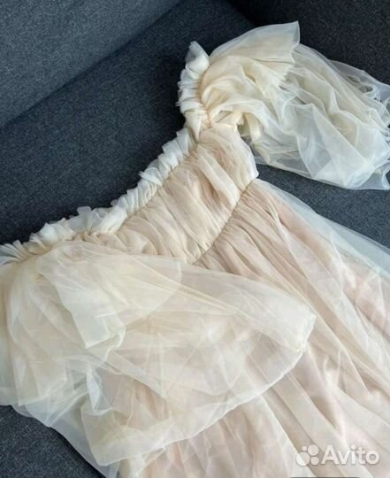 Продам пышное платье