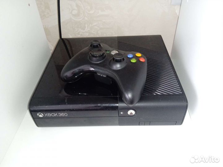 Xbox 360 в отличном состоянии