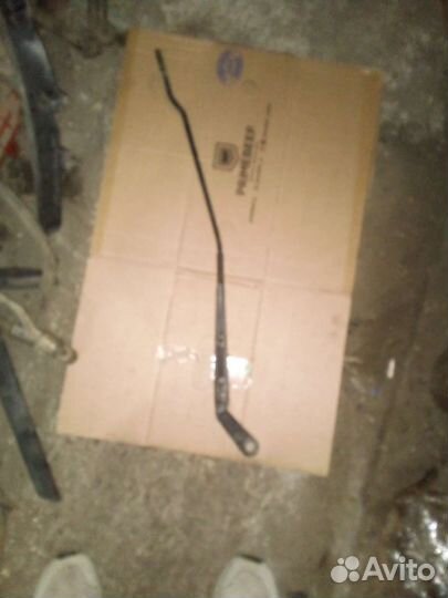 Поводок дворника skoda octavia A5