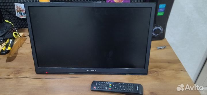 Телевизор supra 21,5