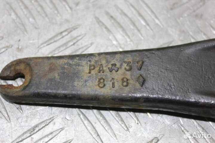 Вилка сцепления Renault Kangoo 2003 2008