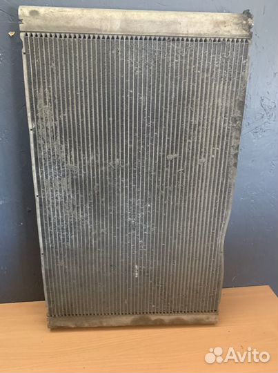Радиатор основной audi A8 (D3,4E) (2002)