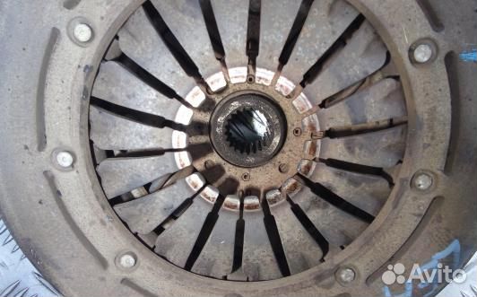 Маховик дизельный renault master 2 (LEA18A301)
