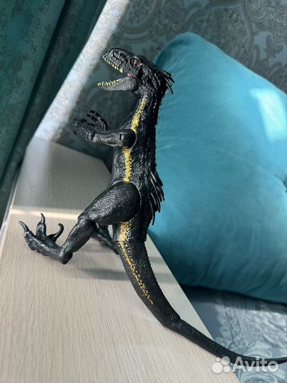 Динозавры jurassic world