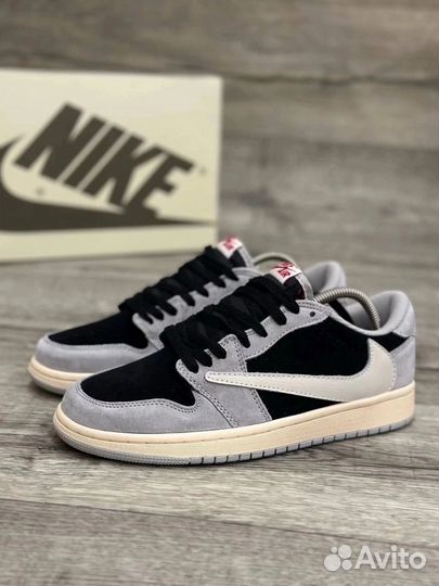 Nike AIR jordan travis scott