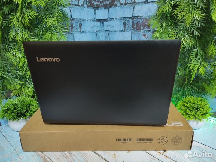 Lenovo 15.6