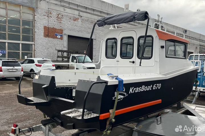 Кабинный катер с каютой KrasBoat 670
