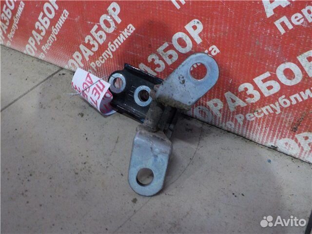 Петля двери нижняя задняя правая Kia Rio 4 S4 G4FG