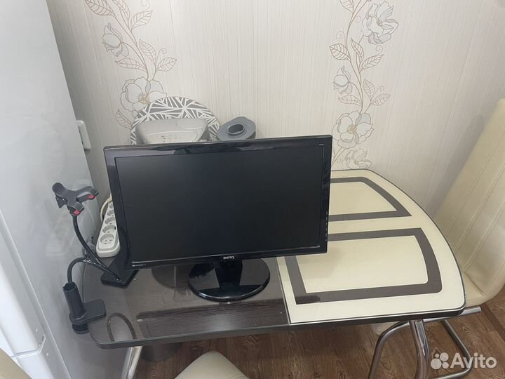 Монитор BenQ G2255 60 гц 1920 1080