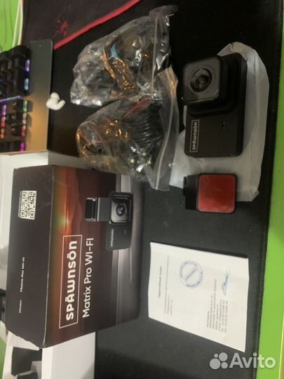 Авторегистратор с камерой заднего хода