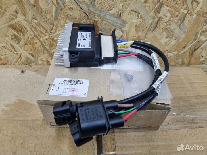 Блок управления вентилятором Audi A4 B8 С 2007