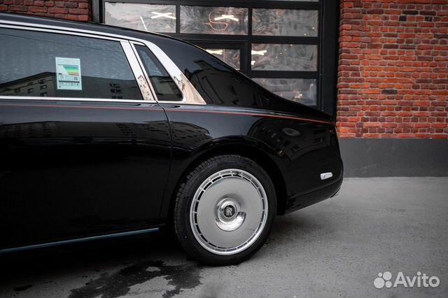 Rolls-Royce Phantom AT, 2023, 126 км