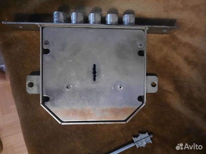 Дверной замок