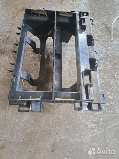 Накладка торпеды Range Rover Vogue