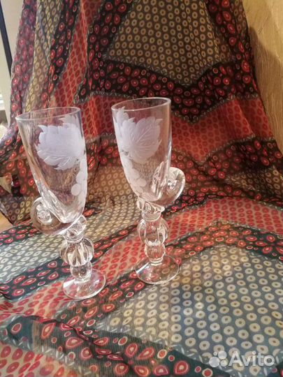 Бокалы, стаканы, чашки