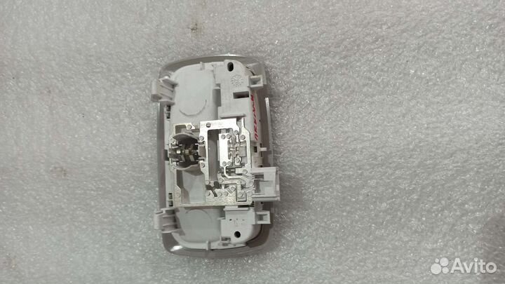 Плафон потолочный renault arkana