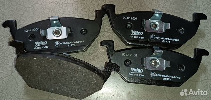 Колодка торм. передняя VW polo (седан) 10- (с