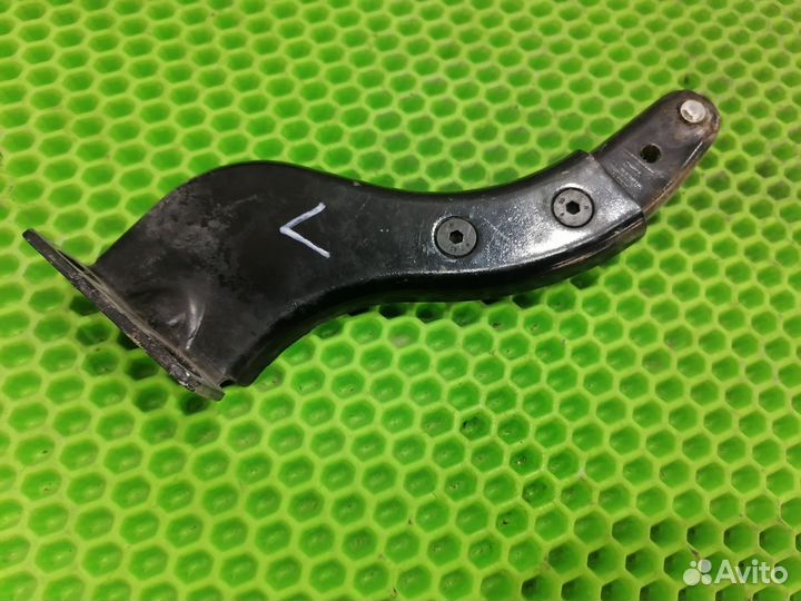 Ролик сдвижной двери левой Фольксваген Кадди 3