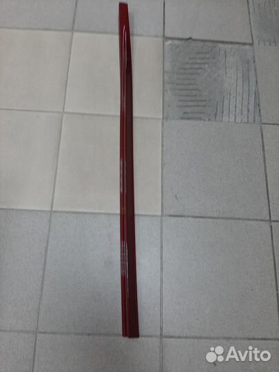 KE6001K012RD - Накладки нижней части дверей и на к