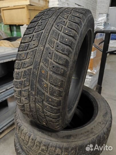 Kumho I'Zen KW22 215/55 R17 98T