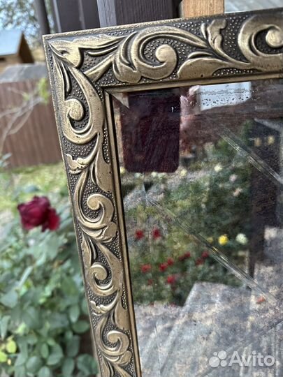 Зеркало в раме