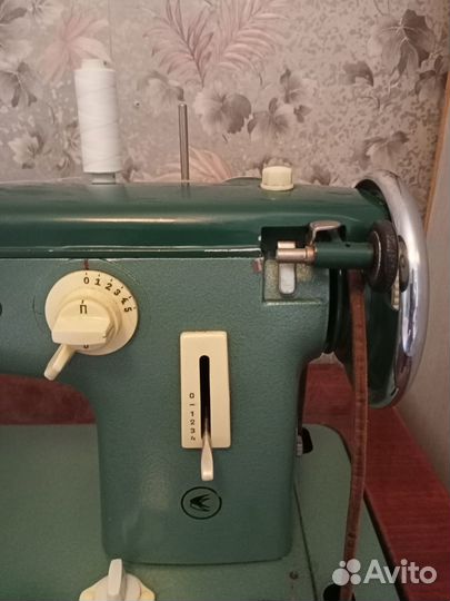 Швейная машинка