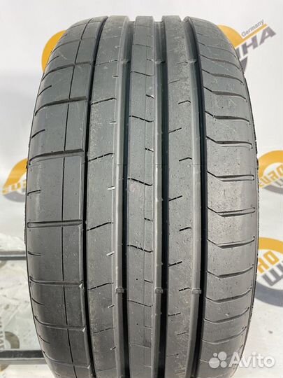 Pirelli P Zero PZ4 235/35 R20 89H