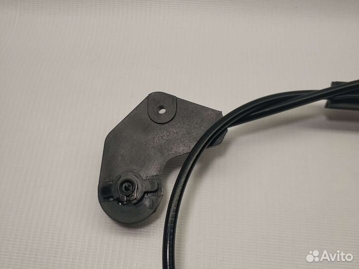 Трос капота BMW X5 E53