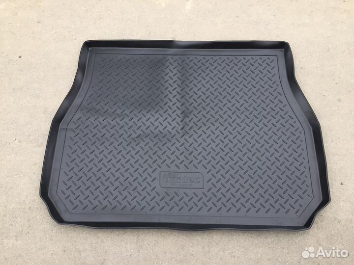 Коврик багажника BMW X5 E53