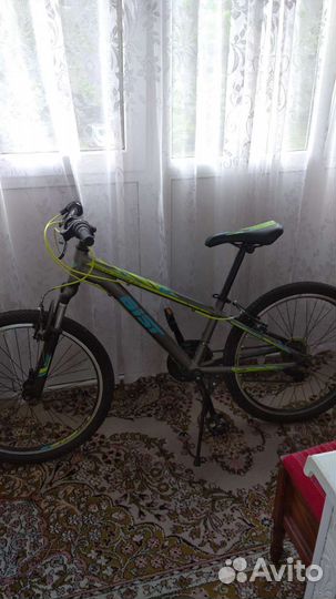 Продам велосипед подходит для девочки и мальчика
