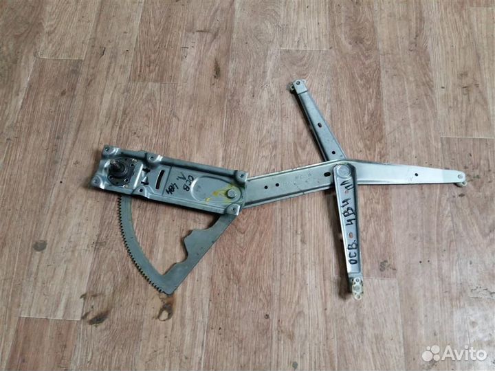 Стеклоподъемник механический передний левый Opel