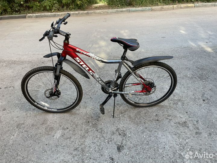 Stels navigator 690