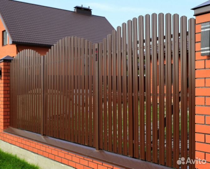 Металлический штакетник / Евроштакетник