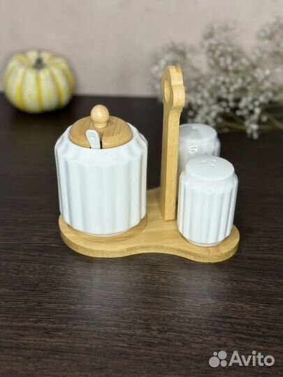 Набор баночек для специй
