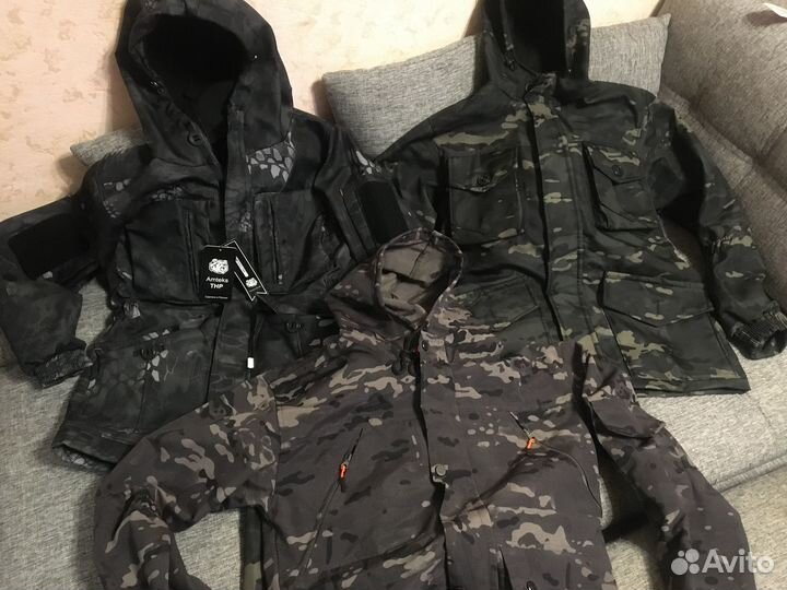 Костюмы разные