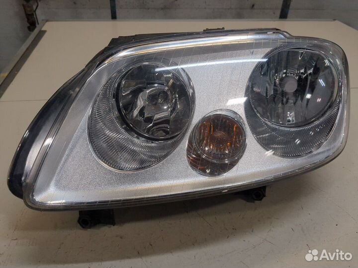 Фара (передняя) Volkswagen Caddy, 2006