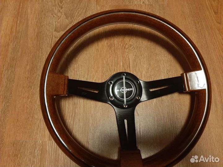 Спортивный руль с деревом
