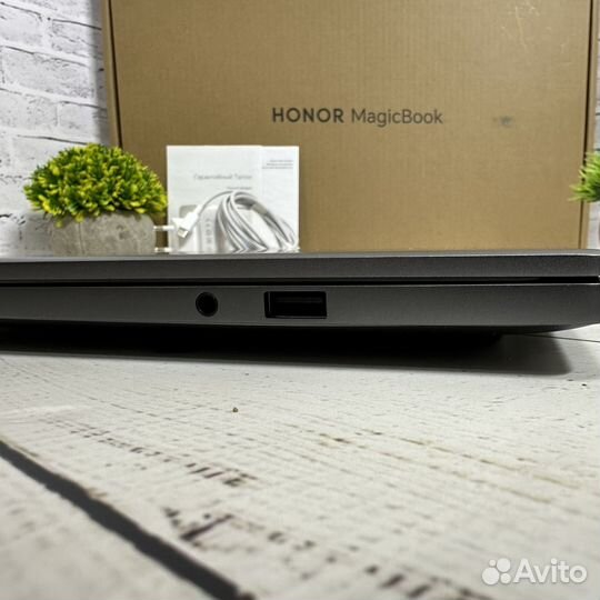 Ноутбук Honor MagicBook X16 Pro Born, i5-13420H