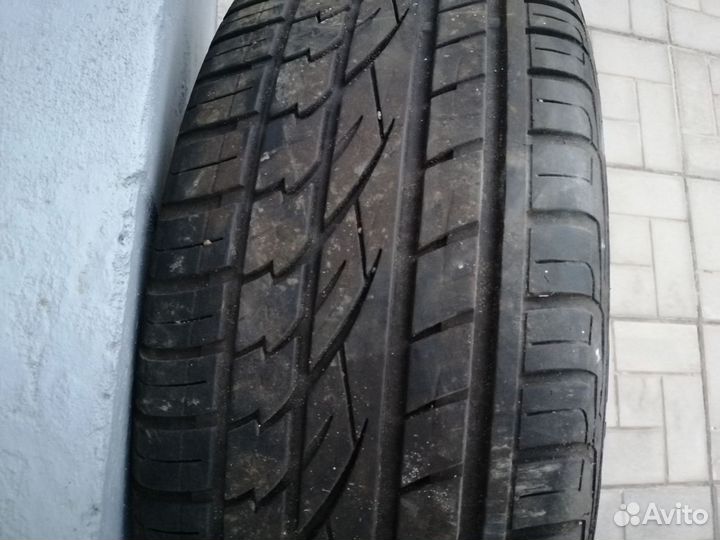 Continental CrossContact UHP 225/55 R18