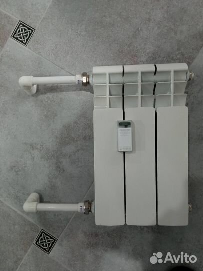 Радиатор отопления с датчиком