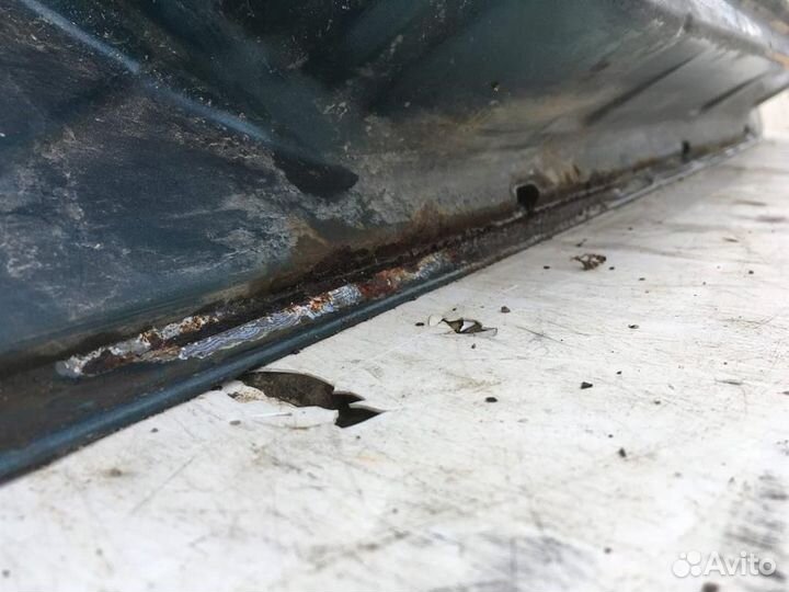 Дверь передняя левая Рено Сценик