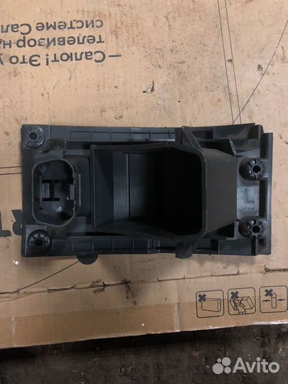 Бардачок Ford Mondeo 4