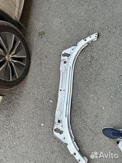 Панель передняя телевизор mercedes 205